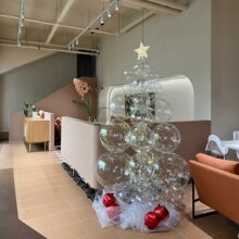 ʥ����װ��͸��������ʥ�����̳�������ͷ�����Χ�г�������װ��