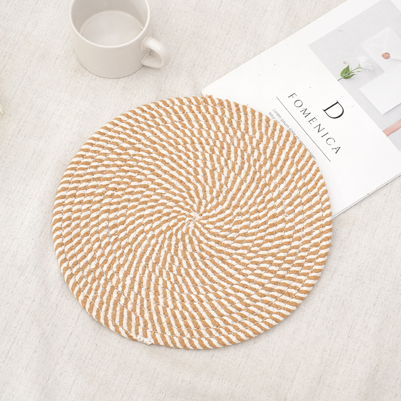 Cuerda de algodón tejida a mano posavasos de escritorio simple anti-escaldado tazón estera posavasos aislamiento cuerda de algodón tejido restaurante suministro directo de fábrica