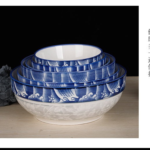Comercio electrónico al por mayor de impresión verde cuencos y platos de cerámica se adaptan a las necesidades diarias vajilla de porcelana azul y blanca dos yuanes más que el suministro de la tienda