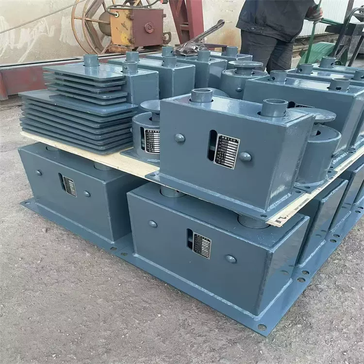 TD30F1恒力弹簧支吊架VS型可变碟簧整定组件箱厂家生产管路