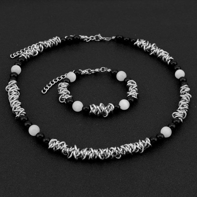 Collier noir épissé pour homme, chaîne de clavicule unisexe, accessoires de luxe légers, nouveauté 2022_voghion.com