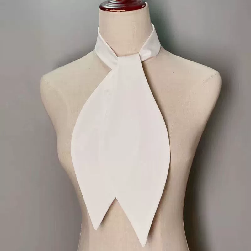 White false collar, bow tie, black accessory, Korean style