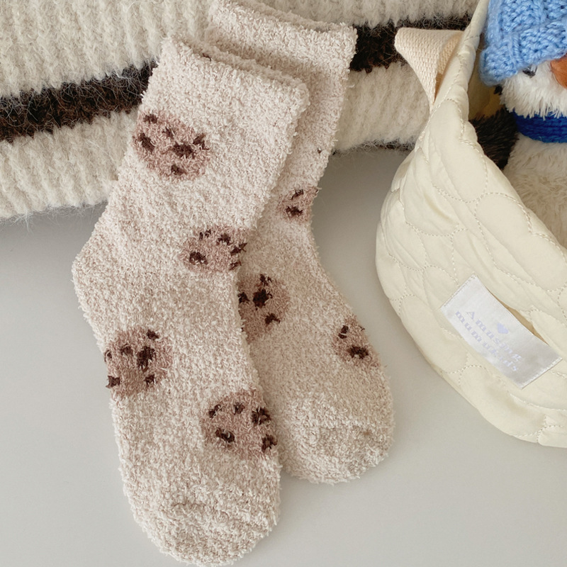 Calcetines Medios de Terciopelo de Coral para Mujer con Absorción de Sudor para Otoño e Invierno