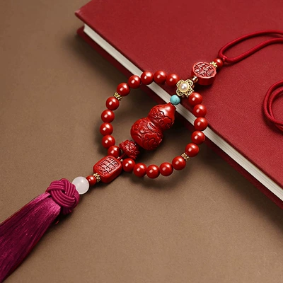 Xiangyun Cinnabar Gourd Car Car hanging - xiangyun-gourd-bead-chain-large-circle-single-wine-red-tassel-car-hanging