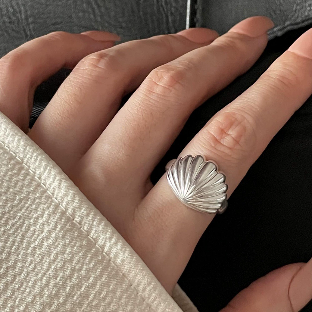 Серебряное кольцо 925 пробы, матовая отделка, стиль легкой роскоши, середний палец, не тускнеет