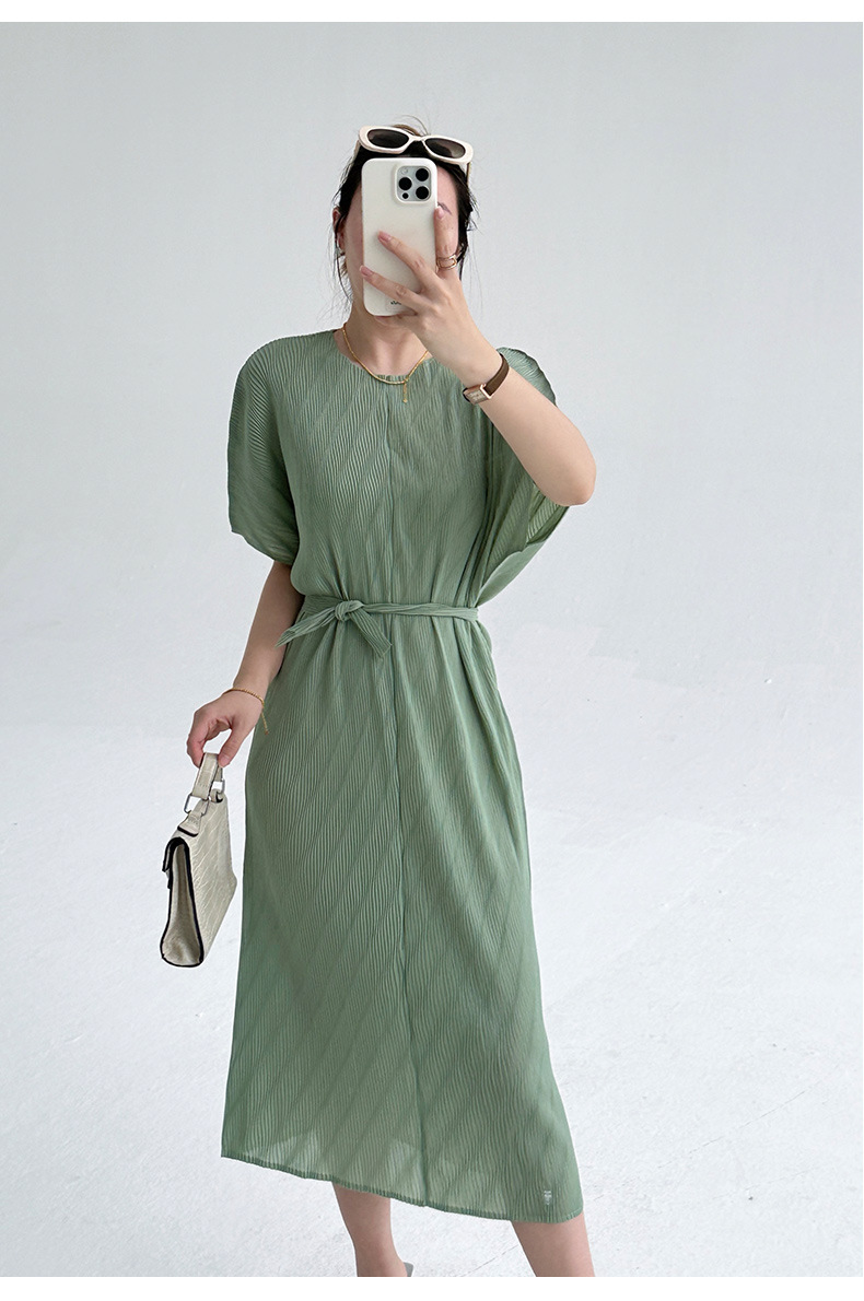 Váy liền thắt eo họa tiết xếp ly cổ tròn thanh lịch — Màu đen chi tiết 8