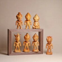 崖柏迪迦赛罗奥特曼木雕男士随身把玩手把件卡通男童生日礼物摆件