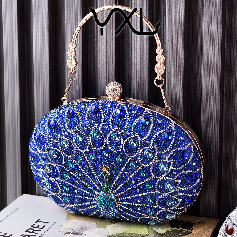 Nuevo bolso de cena de pavo real con incrustaciones de diamantes Bolso de fiesta de estilo retro europeo y americano transfronterizo Bolso de vestido negro de alta gama Ventas directas de fábrica
