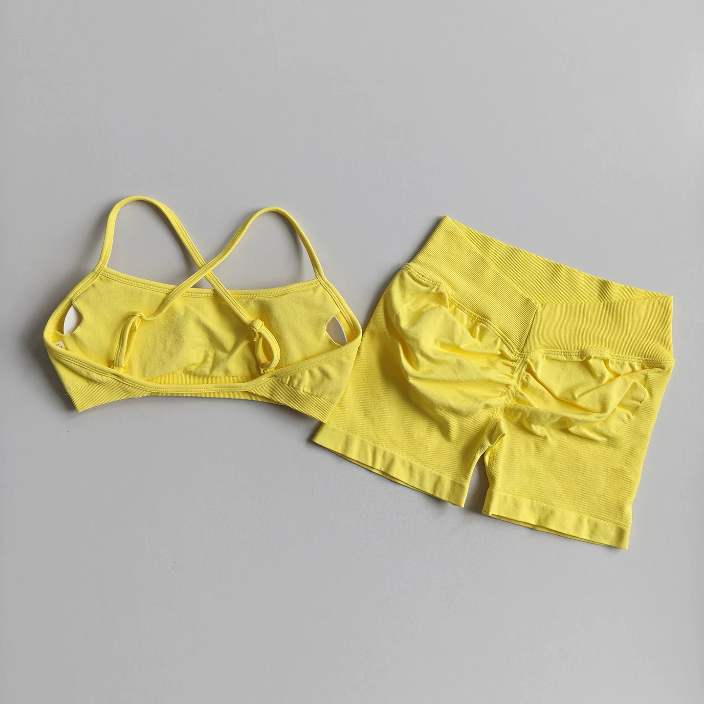 Levantar la cadera V cintura alta elasticidad mostrar la cadera traje de yoga sin costura ropa interior deportiva almohadilla para el pecho desmontable a prueba de golpes para reunir a las mujeres de espaldas image 17