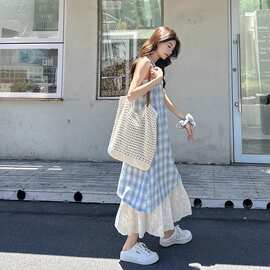 度假风系带格纹吊带连衣裙女夏季新款假两件撞色拼接气质中长裙子