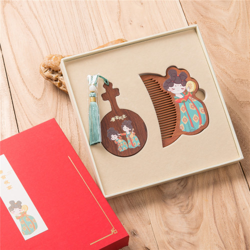 Chinese style wooden mirror comb high-end pull-out gift box wholesale national trend cultural and creative handheld makeup portable gift