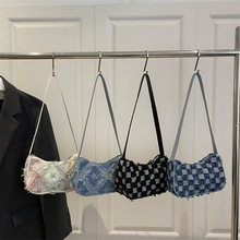 渐变星星牛仔布链条斜挎包2025洋气时尚设计休闲个性单肩小方女包