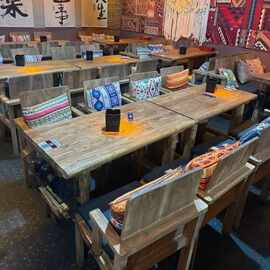 民谣集桌椅民谣酒吧实木桌子咖啡厅小酒馆桌椅组合老榆木卡座沙发