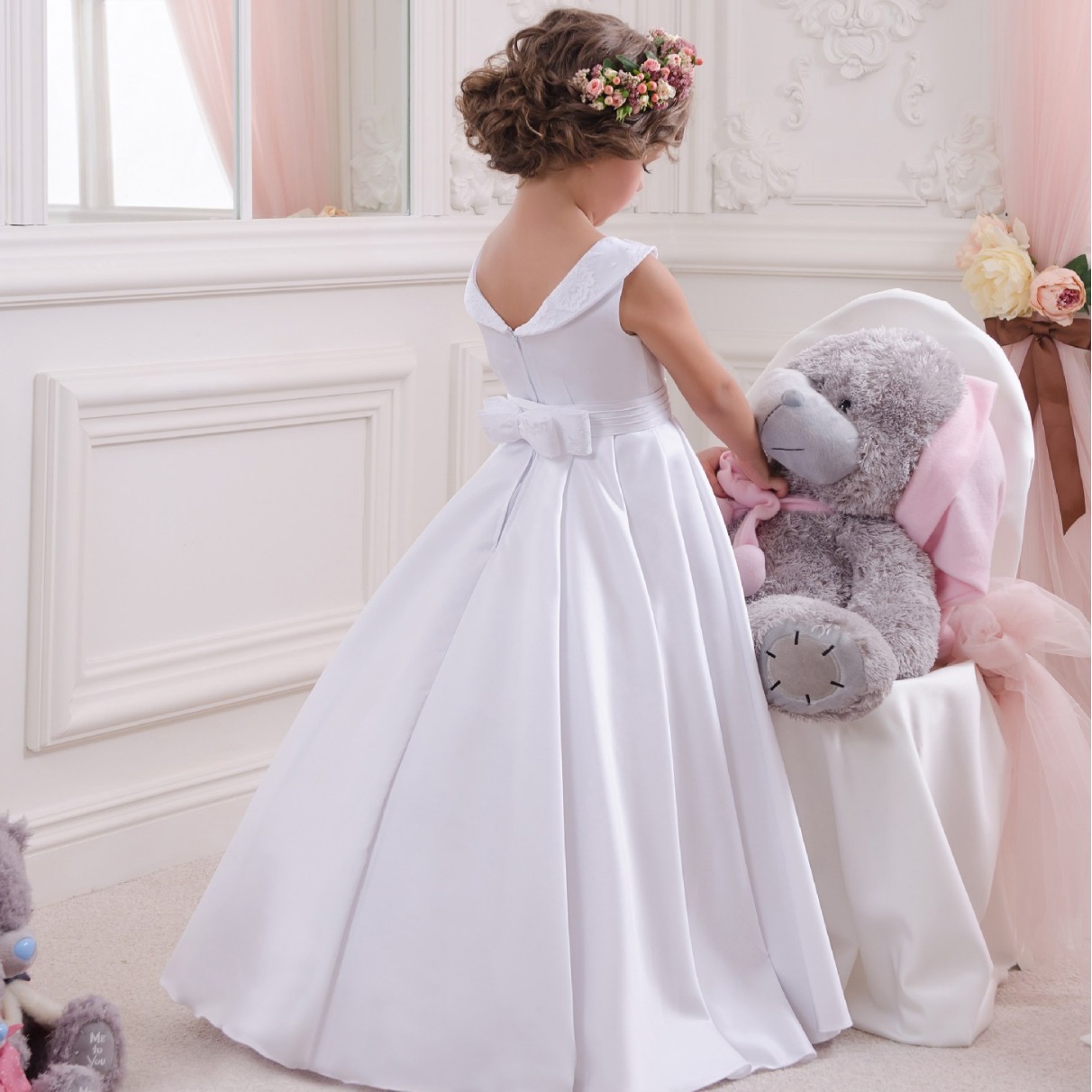 Nuevo transfronterizo de Europa y América del comercio exterior suministro de las niñas vestido de niña de las flores sin mangas de encaje de raso piso-longitud vestido de rendimiento de cumpleaños