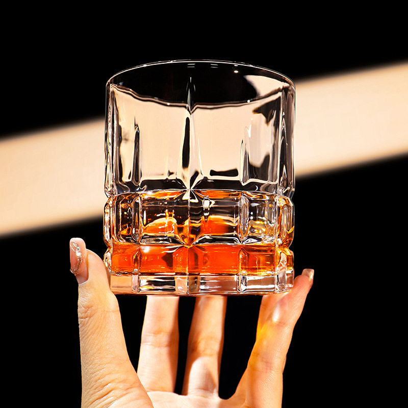 Vasos de vidrio creativos, vasos de vino extranjeros, vasos de vino de alto valor, vasos de cerveza, vasos de agua, vasos de whisky caseros, vasos de bebidas ins
