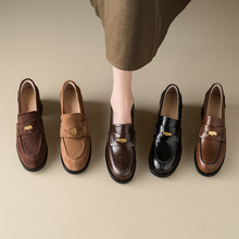 美拉德风复古棕色金币黑色小皮鞋2024秋冬新款圆头粗跟乐福单鞋女