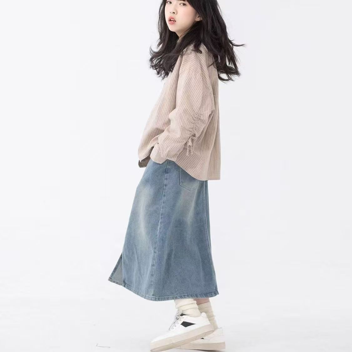 2025 falda infantil coreana falda media larga niños retro nuevo jeans primavera y otoño falda de busto para niños grandes