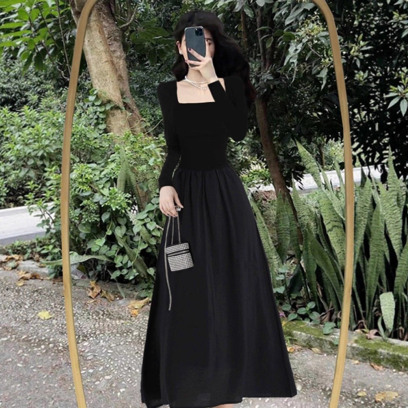 赫本黑色连衣裙女2025秋季新款长袖收腰显瘦小黑裙高级感圆领长裙|undefined