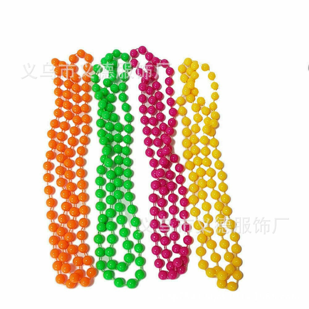 Collar de cuatro colores