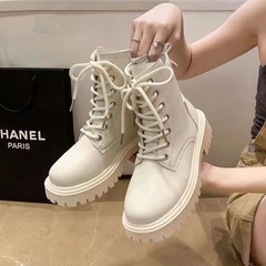 英伦风马丁靴女2025秋冬季新款休闲时尚百搭机车短靴厚底系带皮靴