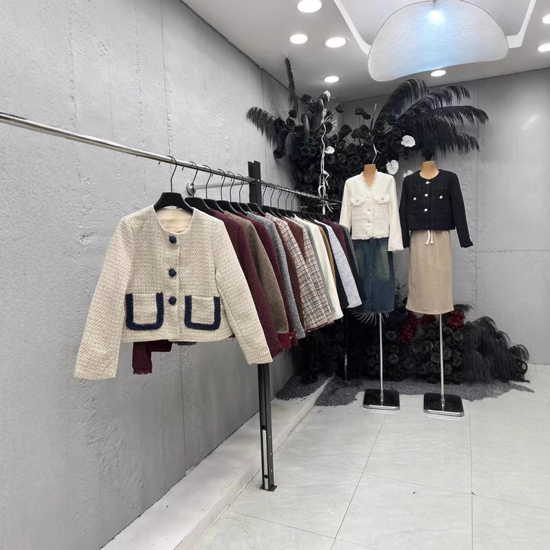 2024 Autumn and Winter Nanyou New Small Fragrant Style Coat Temperament Celebrity Style Brand Discount Women's Clothing Entity Live Pick-up 2024 Autumn and Winter Nanyou New Small Fragrant Style Coat Temperament Celebrity Style Brand Discount Women's Clothing Entity Live Pick-up
