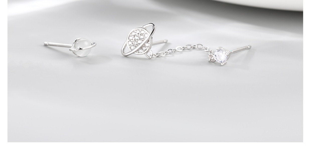 Fashion Planet Copper Gold Plated Rhinestones Earrings 1 Pair