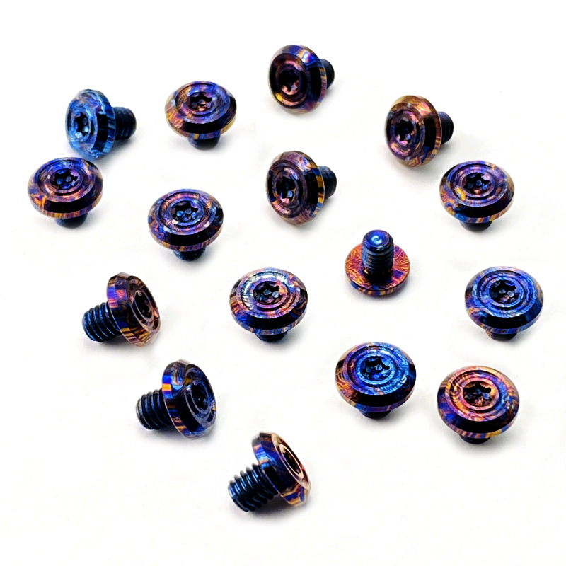 M4 티타늄 말 플랫 헤드 매화 나사 T10 핸들 티타늄 다마 커스 네일 접이식 나이프 DIY 스핀들 나이프 나사