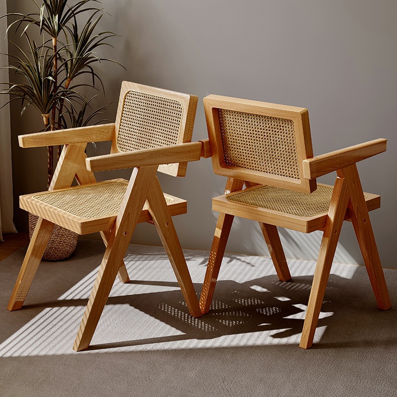 Silla de comedor doméstica 2024 nueva silla de color cereza silla de madera de estilo Chandigarh silla de caña silla de estilo medieval silla de relajación