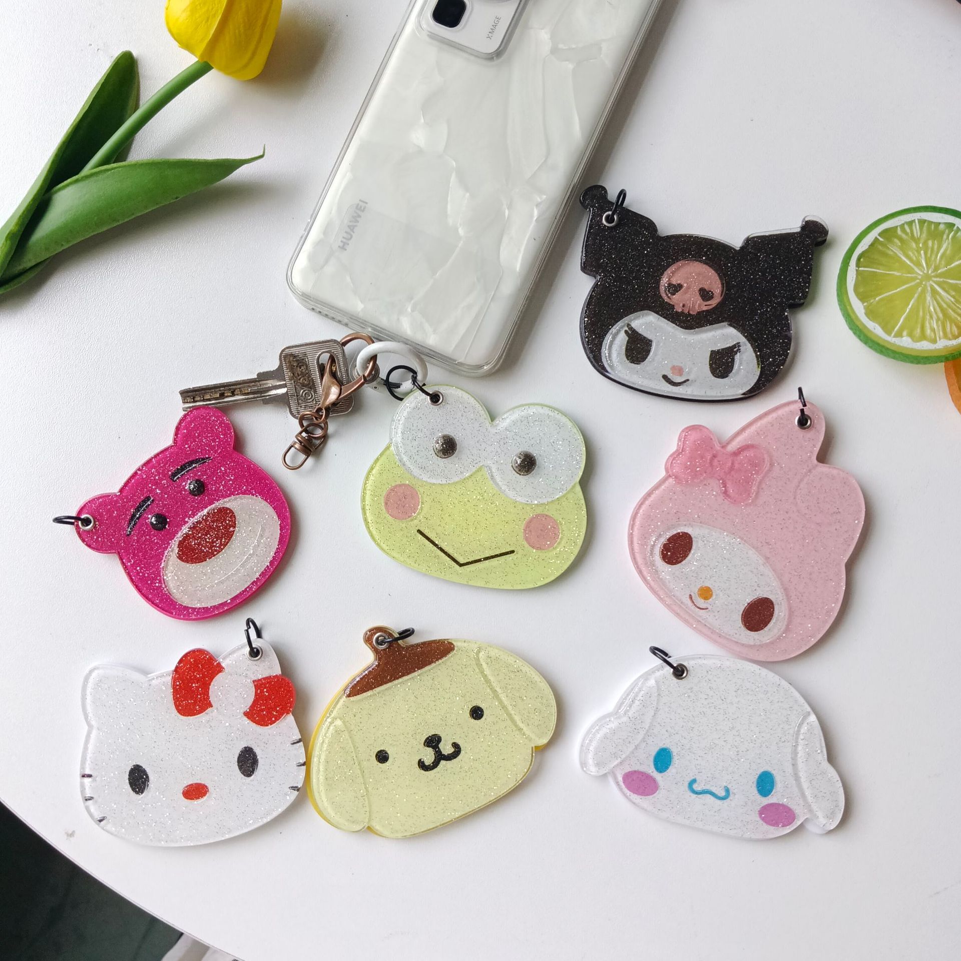 Espelho portátil com capa deslizante de desenho animado, gatinho fofo, dobrável, bolsa de espelho de maquiagem, pingente, chaveiro, porta-cartões