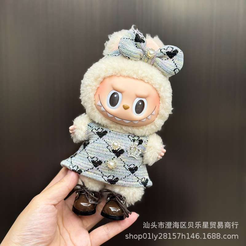 Labubu ラブブベビー服第一世代と第二世代 17 センチメートルビニール人形ペンダントぬいぐるみ服スーツスカート|undefined