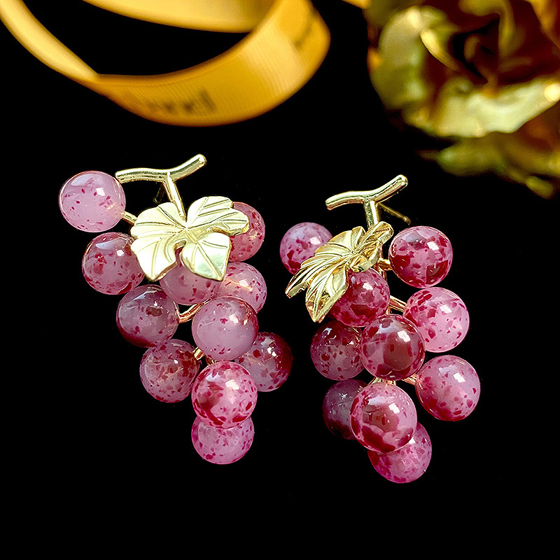 1 Pair Ig Style Sweet Grape Plating Resin Copper Ear Studs display picture 1