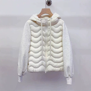 95白鹅绒羽绒服女短款连帽拼接加绒卫衣袖2026秋冬休闲波浪线外套