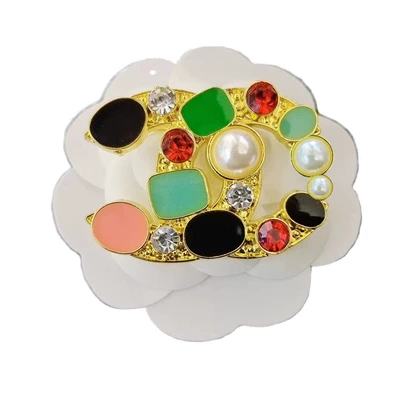 Double Letter Brooch Ladies Elegant: Yaxa sancaqları