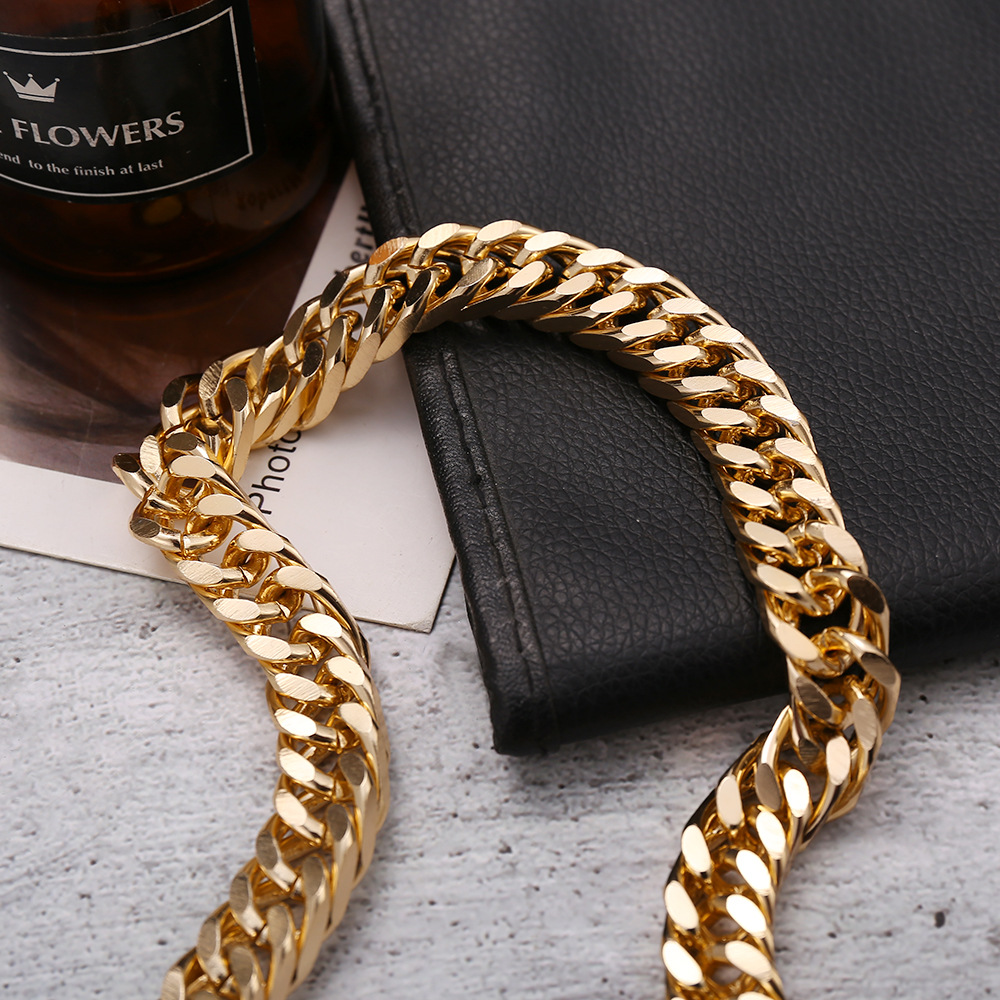 Punk Style Thick Chain Gold-plated Alloy Necklace Wholesale Nihaojewelry display picture 3