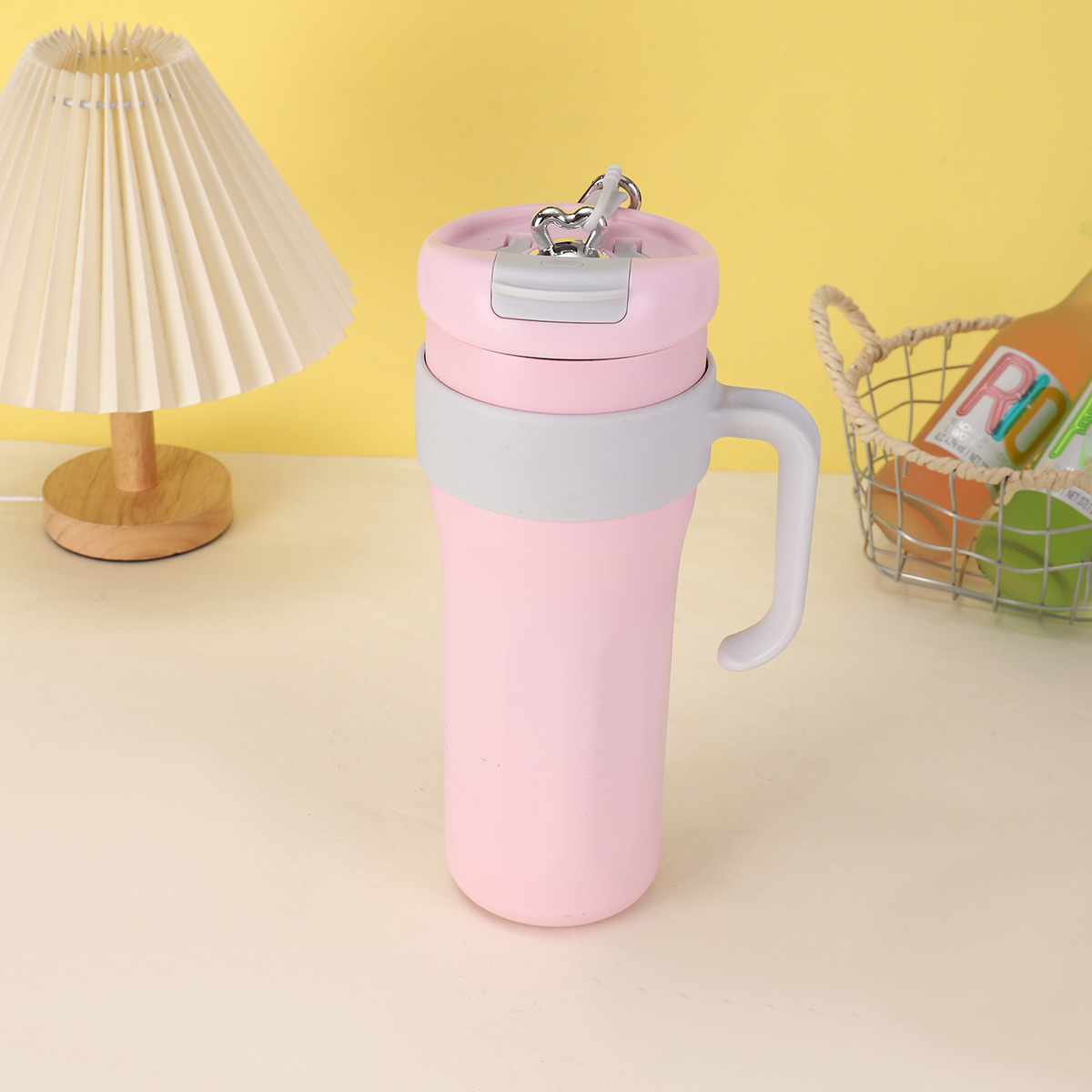 Taza de aislamiento de acero inoxidable 316 taza de café Bingba taza fría para niñas de alto valor taza de agua portátil de gran capacidad con pajita