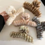大号盘发秋冬毛绒鲨鱼夹