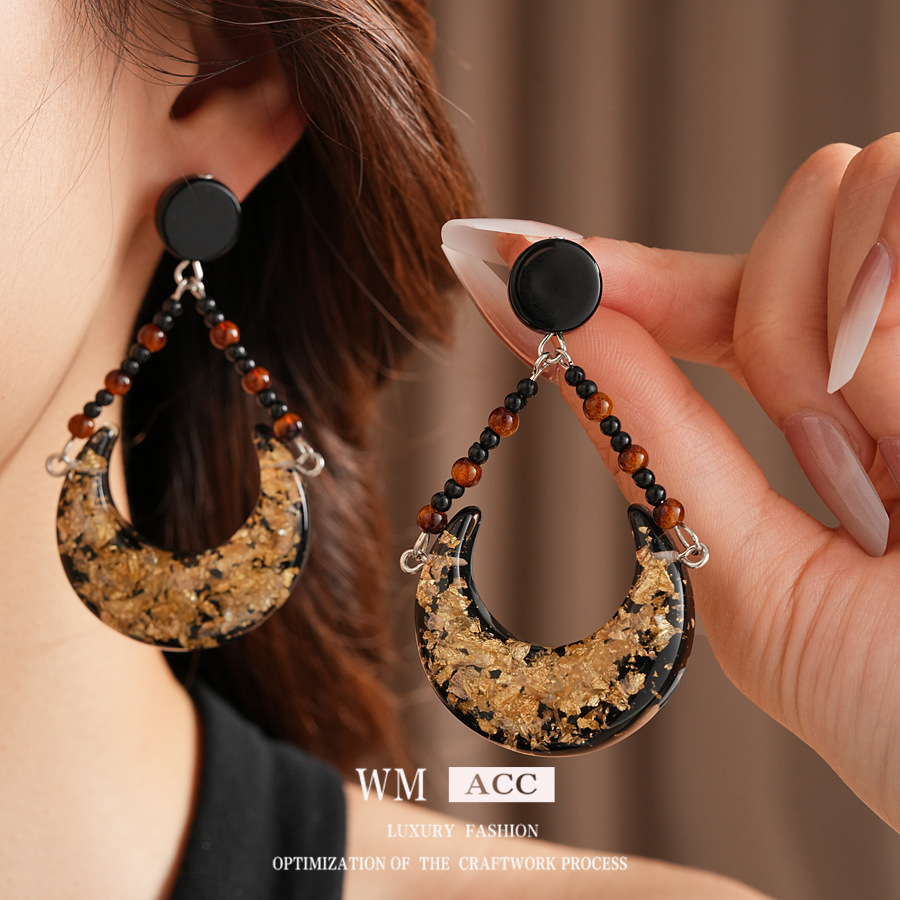 Medieval vintage resina de lámina de oro media luna pendientes de diseño pendientes de nicho temperamento retro de alta calidad pendientes