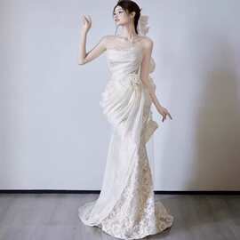 蕾丝轻婚纱新娘2026新款抹胸鱼尾结婚订婚礼服高级质感法式出门纱