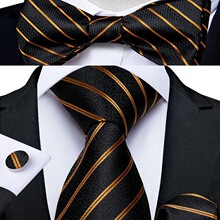 O 47019 Striped Tie and Pocket Square Set �������������װ