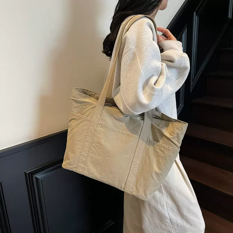 单肩包女轻便防水托特包时尚简约包包女上班通勤包学生上课手提包