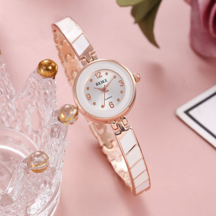 Cross-border bracelet watch in stock fashion elegant small fresh small female college style female niche high-grade light luxury jewelry watch