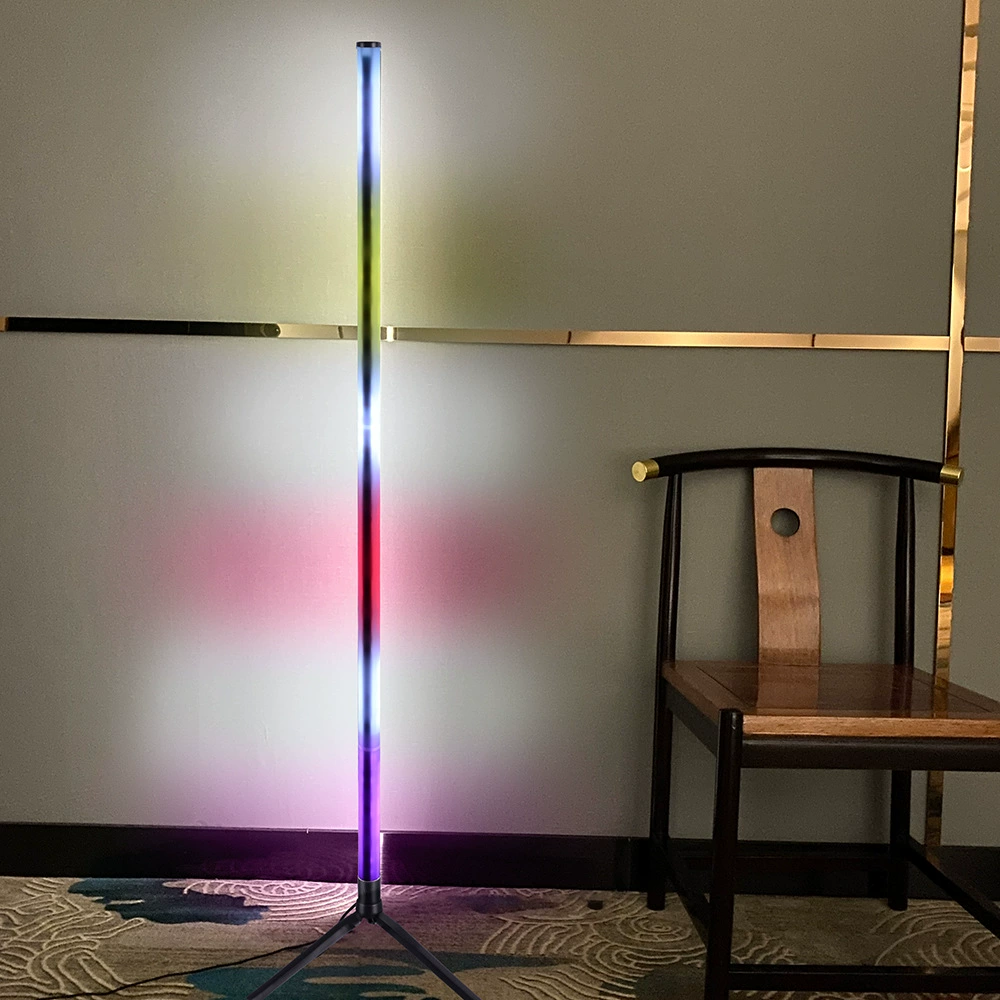Умная атмосферная настольная лампа, RGB LED, дистанционное управление и через приложение, угловой/спальня (высота 23,5 см)