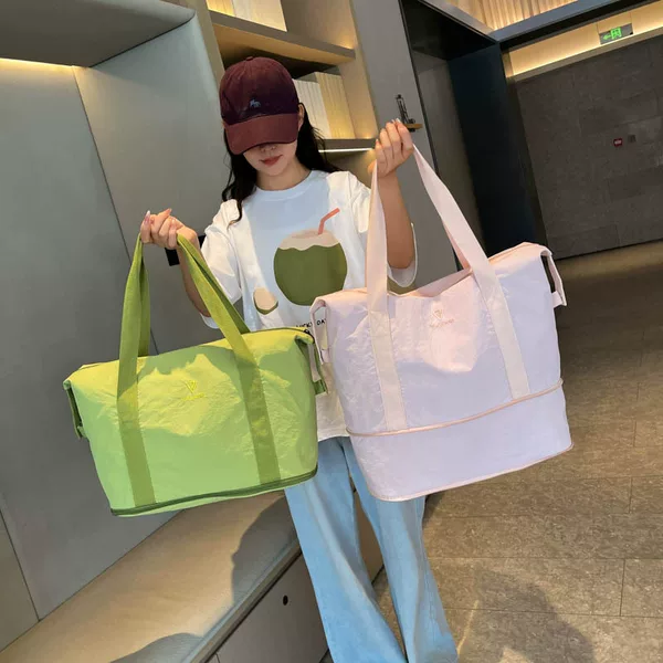 Dopamine Summer Travel Bag, Fresh and Simple, Solid Color, Large Capacity, Expandable, Wet and Dry Separation, Yoga Bag, Gym Bag