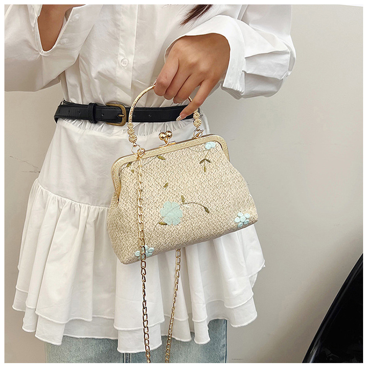 Fabric Straw Flower Square Evening Bags display picture 1