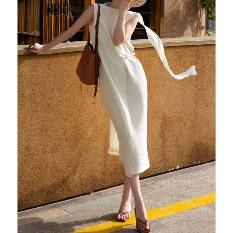 Elegant summer dress