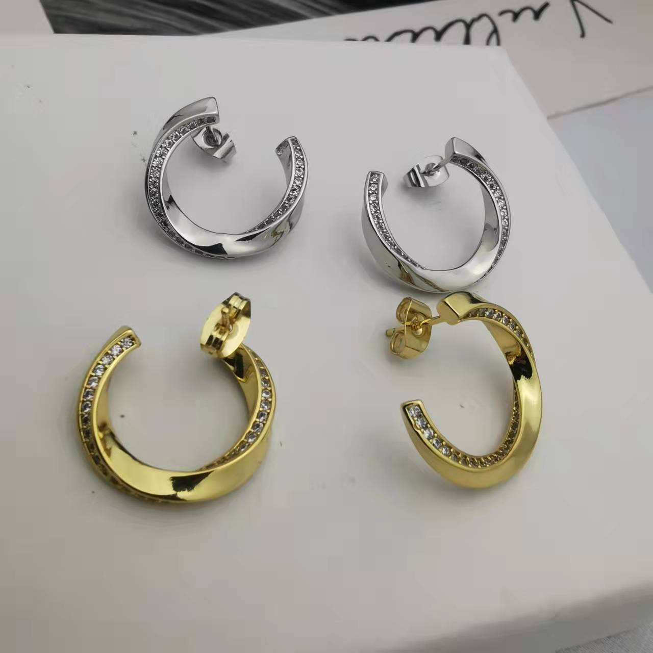 微信图片_20211219205401