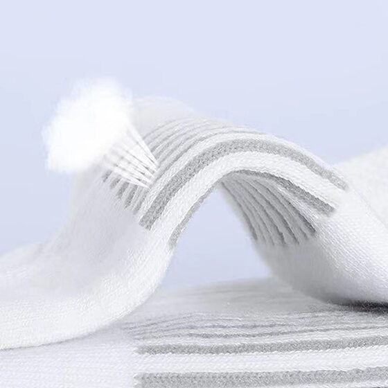 Cross-border explosions 47 plus size foreign trade rubber basketball socks spring and summer men's white long tube socks wholesale
