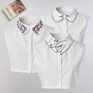 Factory direct boutique embroidery small animal style spirit pendulum false collar