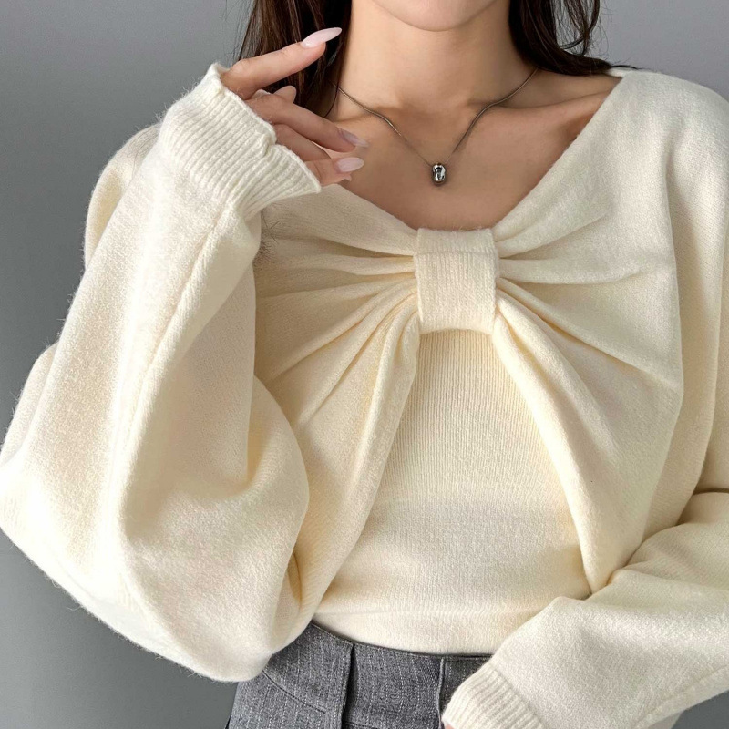Knitted jacket with bow, T-shirt, set
