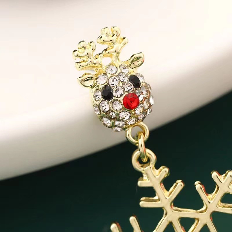 Christmas Snowflake Reindeer Drop Earrings With Silver Diamonds_voghion.com